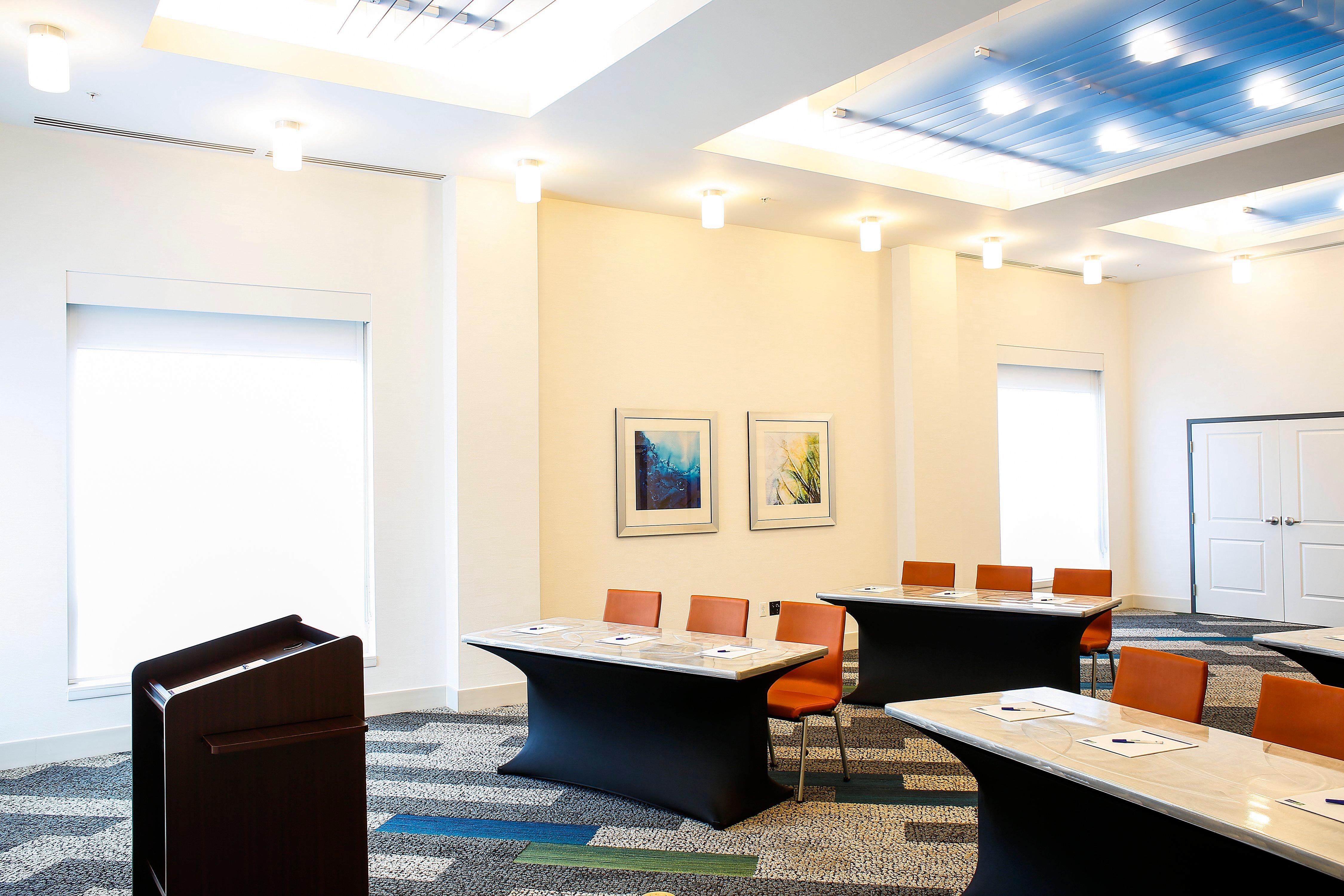 Holiday Inn Express & Suites Downtown Louisville By Ihg Buitenkant foto